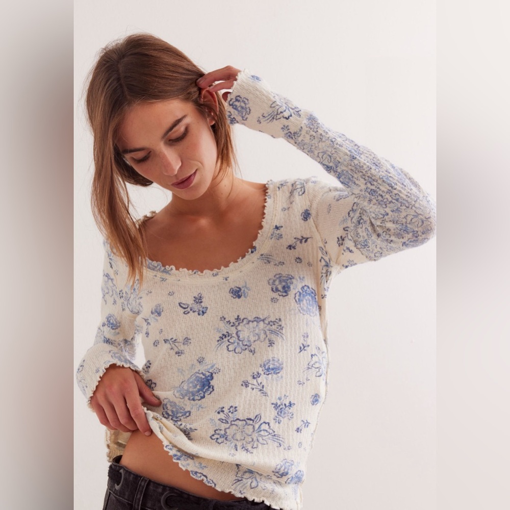 FREE PEOPLE We The Free Clover Printed Thermal M  20” p2p Ivory Combo $68 NWT